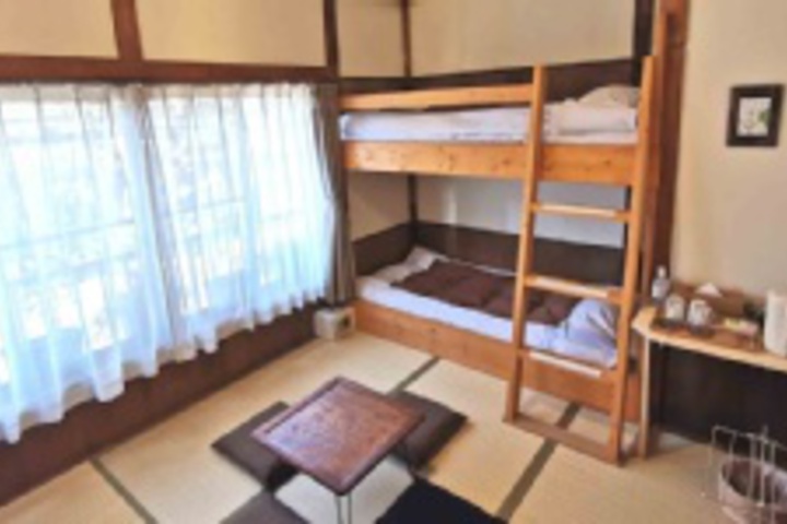 Room 164 of 192