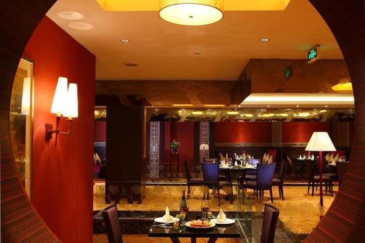 Dining Photos