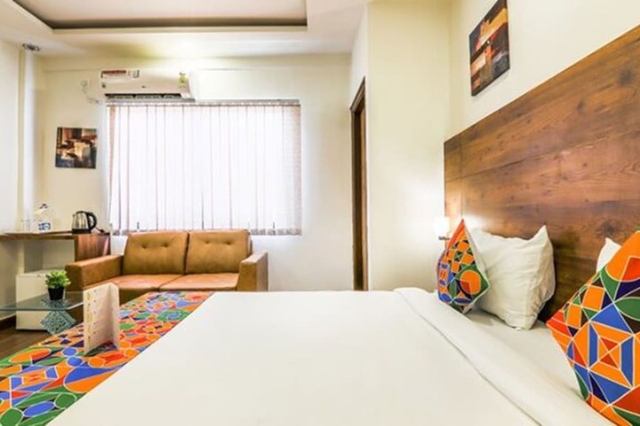 Room 16 of 27