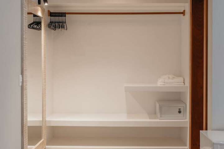 Room 20 of 67