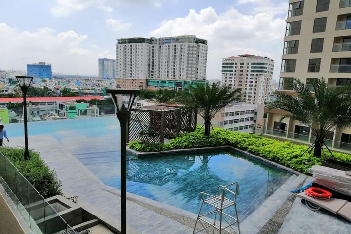 Pool 28 of 54