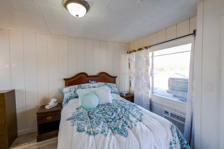 Cottage Inn in La Grande, OR