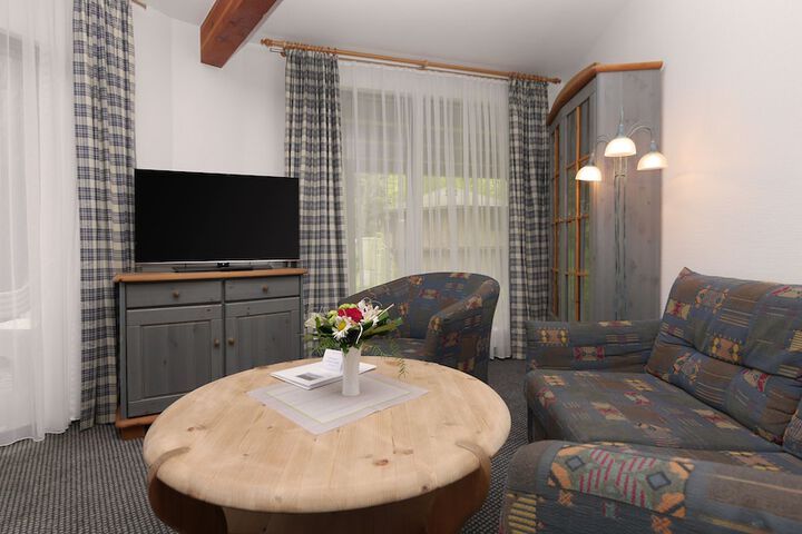 Room 4 of 50