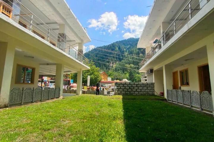 Al Rehman Hotel Naran