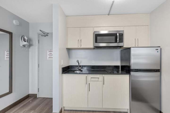 Private kitchenette
