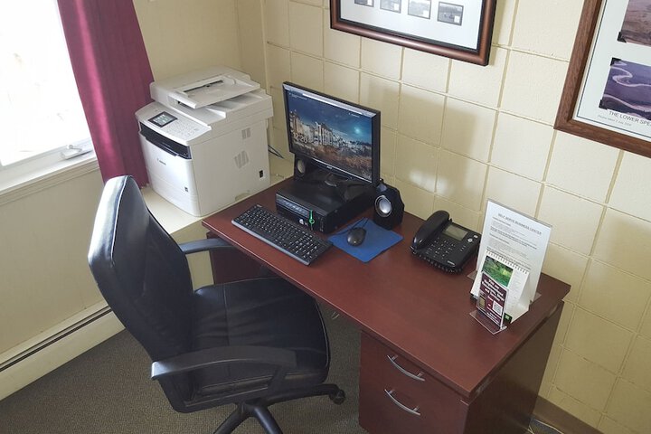 Business Center 19 of 30