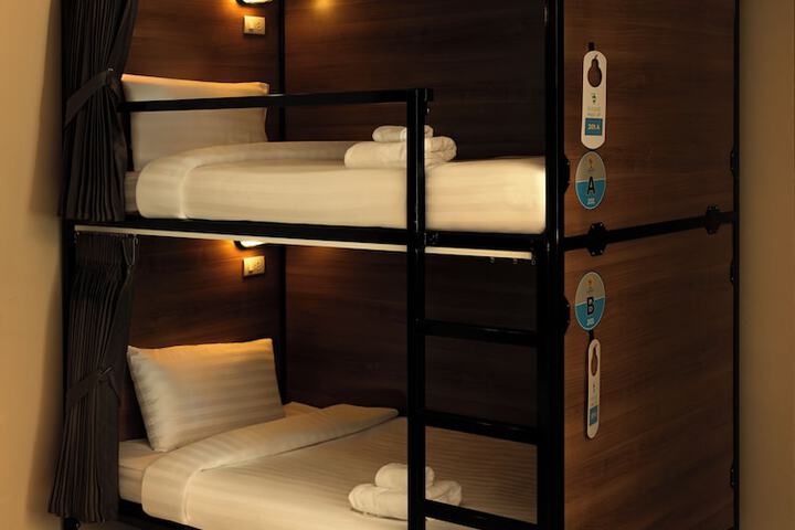 Room 35 of 62