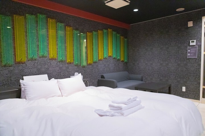 Room 12 of 257
