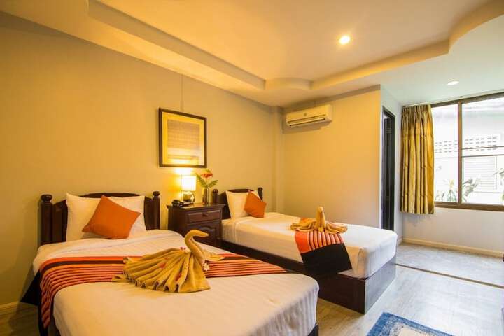 Room 9 of 54