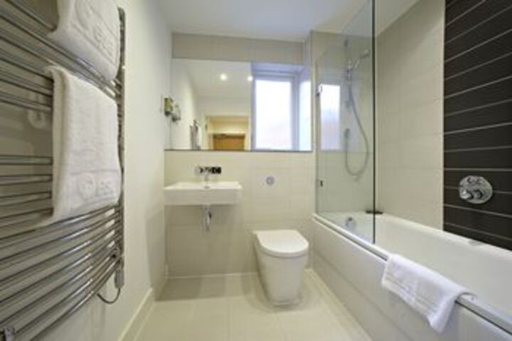 Room 3 of 25