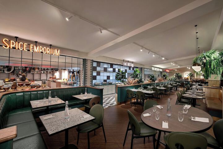 Dining 103 of 152