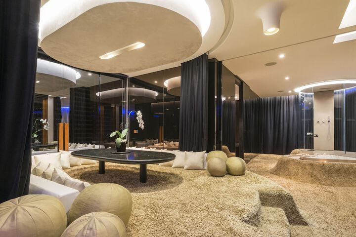 Lobby Entry
