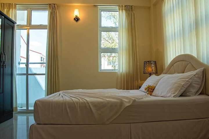 Room 10 of 54