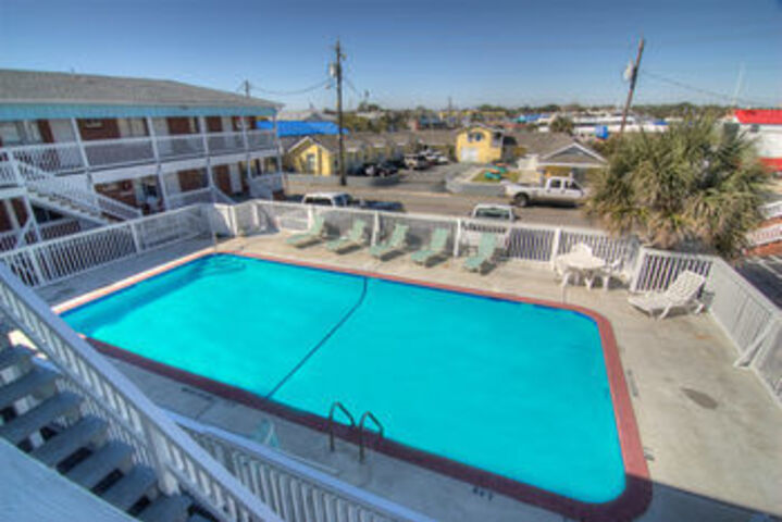 Pool 49 of 62