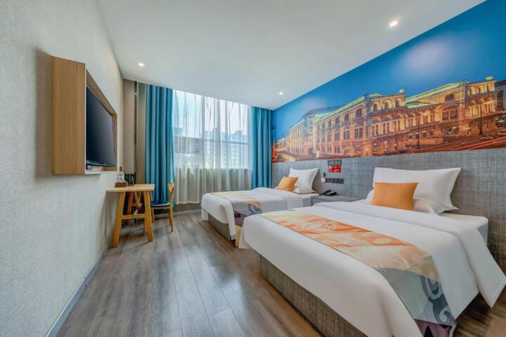 Shell Hotel Shandong Linyi High-Speed Railway Station