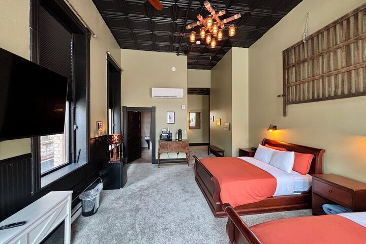 Room 72 of 139