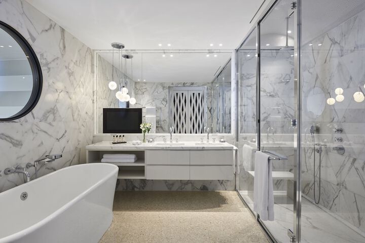 Room 20 of 48