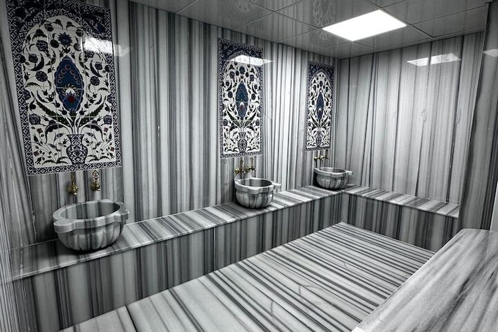 Room 43 of 52