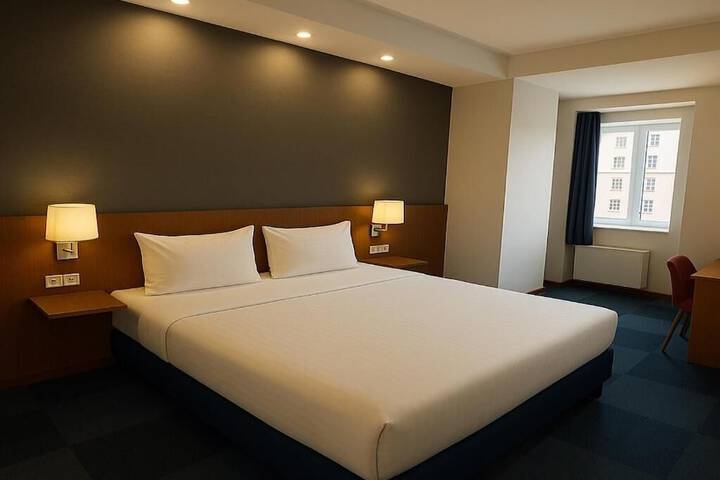 Room 20 of 34