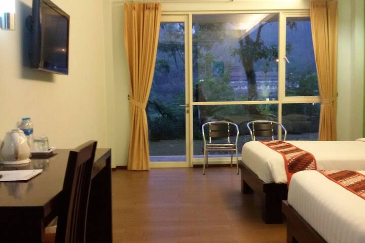 Room 6 of 24