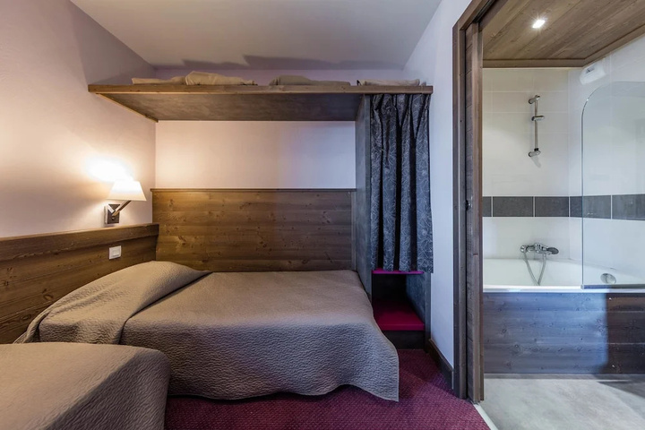 Room 3 of 23