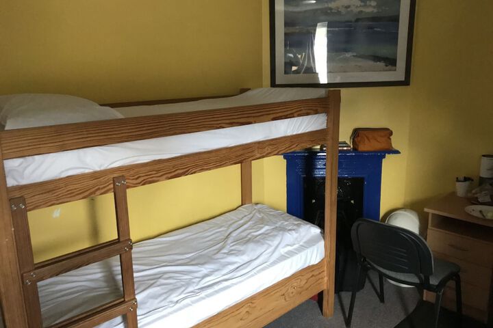 Room 5 of 26