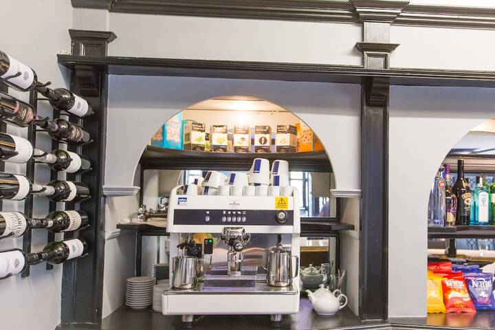 Breakfast/Coffee Service 76 of 133