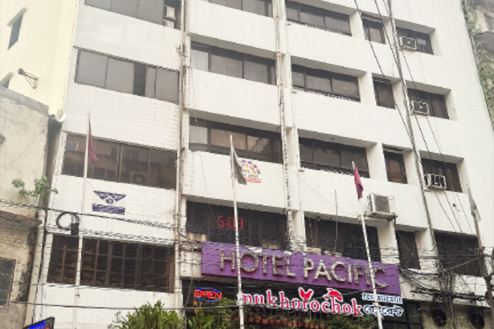 Hotel Pacific