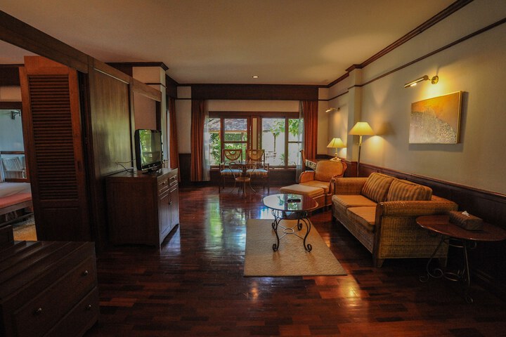 Room 18 of 51