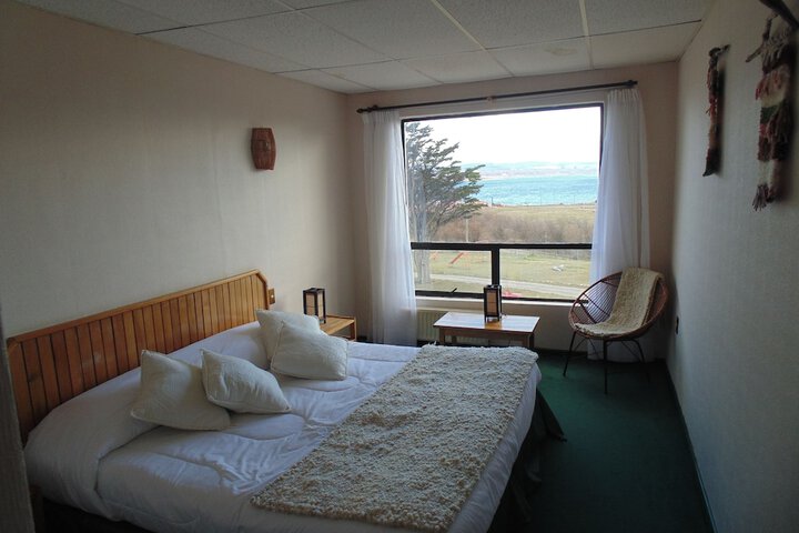 Room 3 of 80