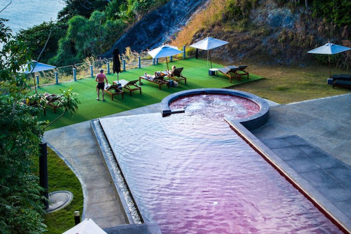 Pool 86 of 199