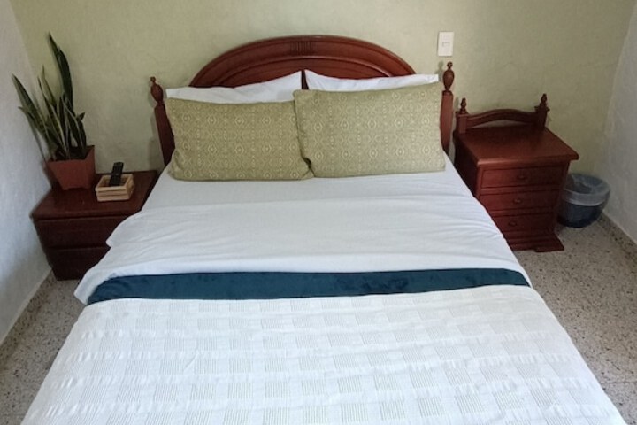 Room 7 of 139