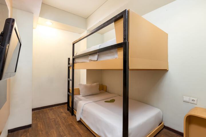 Room 10 of 41
