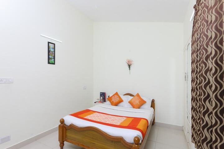Room 13 of 25