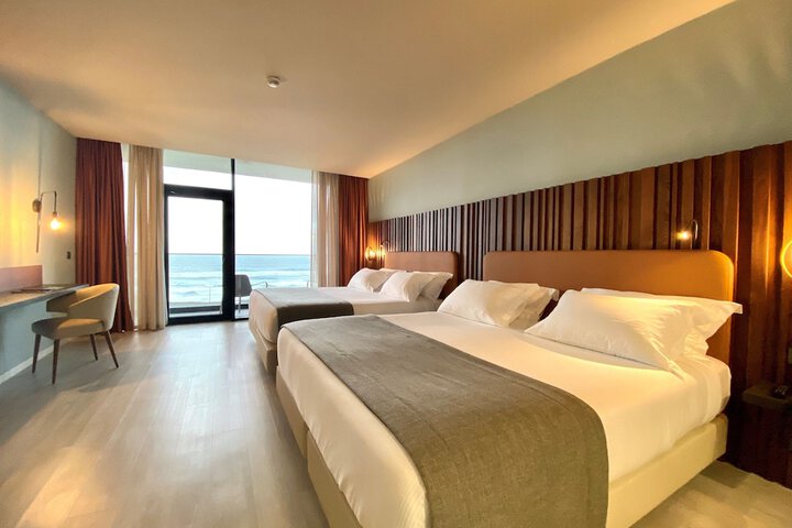 Room 11 of 49