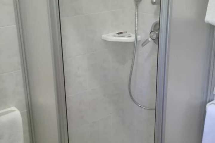 Bath Photo