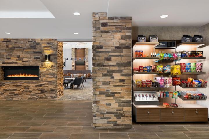 Snack bar