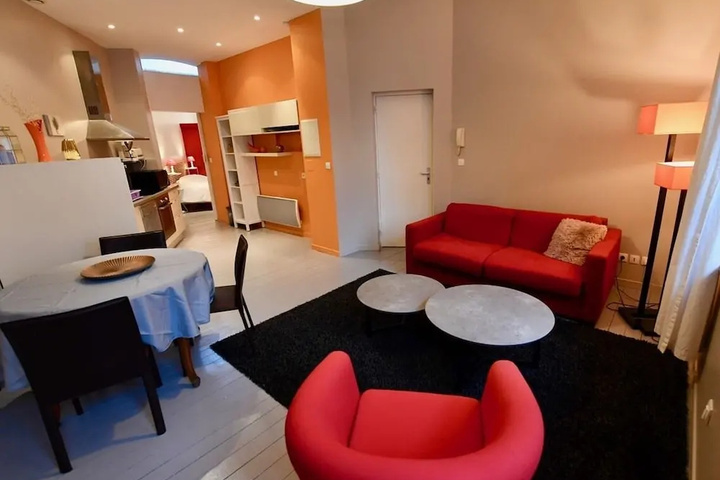 Room 7 of 15