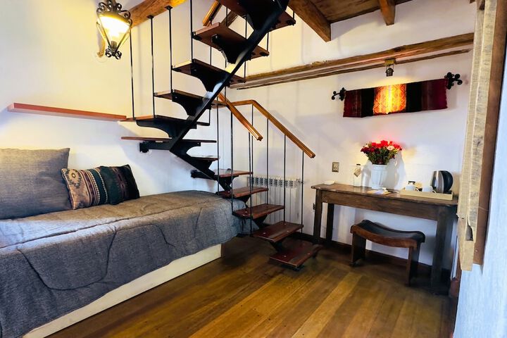 Room 74 of 163