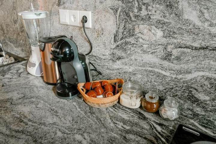 Breakfast/Coffee Service 15 of 34