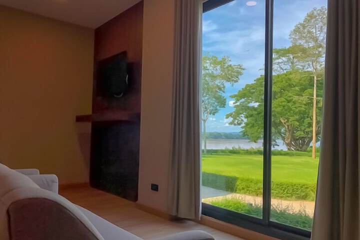 Room 49 of 95
