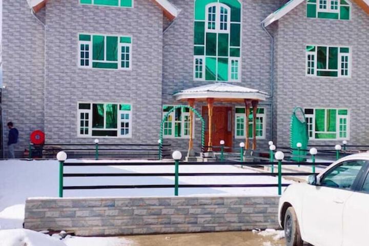 City plaza resort