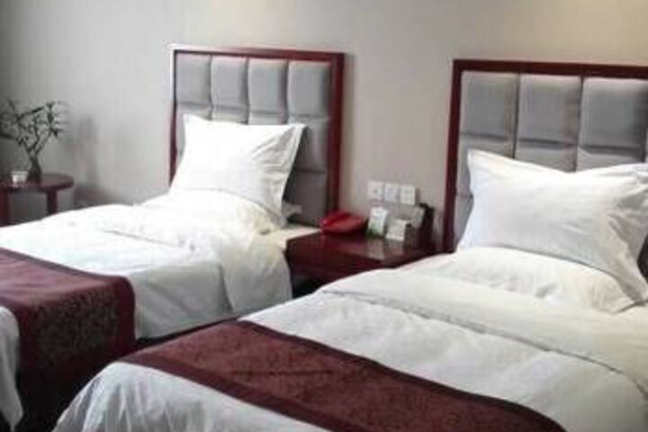 Room 3 of 19