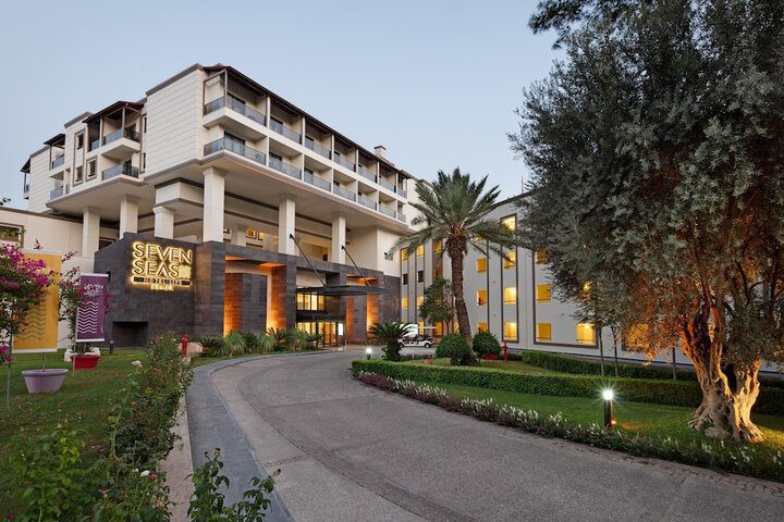 Hotel 329 of 341
