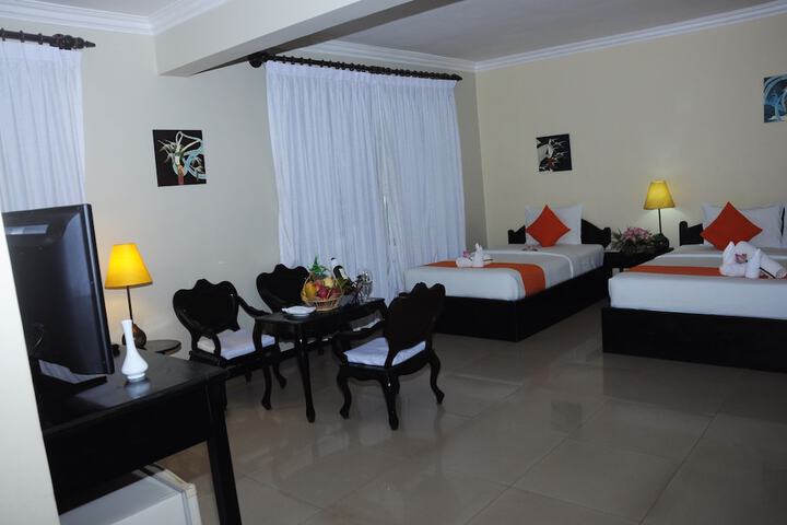 Room 10 of 160