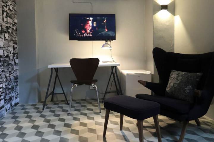 Room 26 of 39