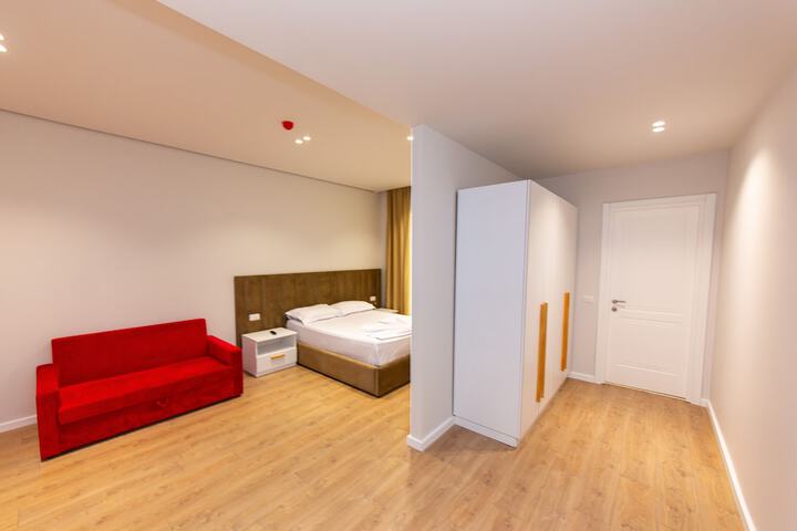 Room 17 of 73