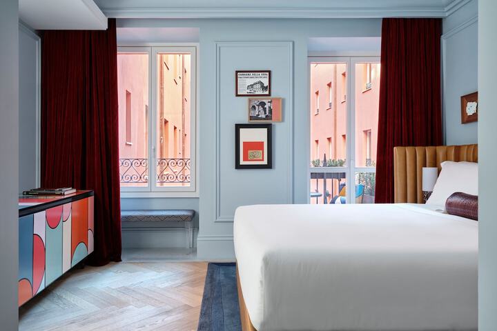 Room 46 of 202