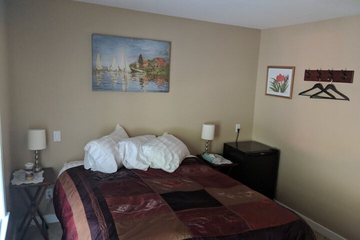 Room 35 of 85