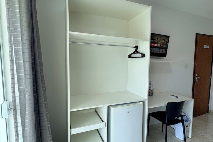 Room 13 of 49